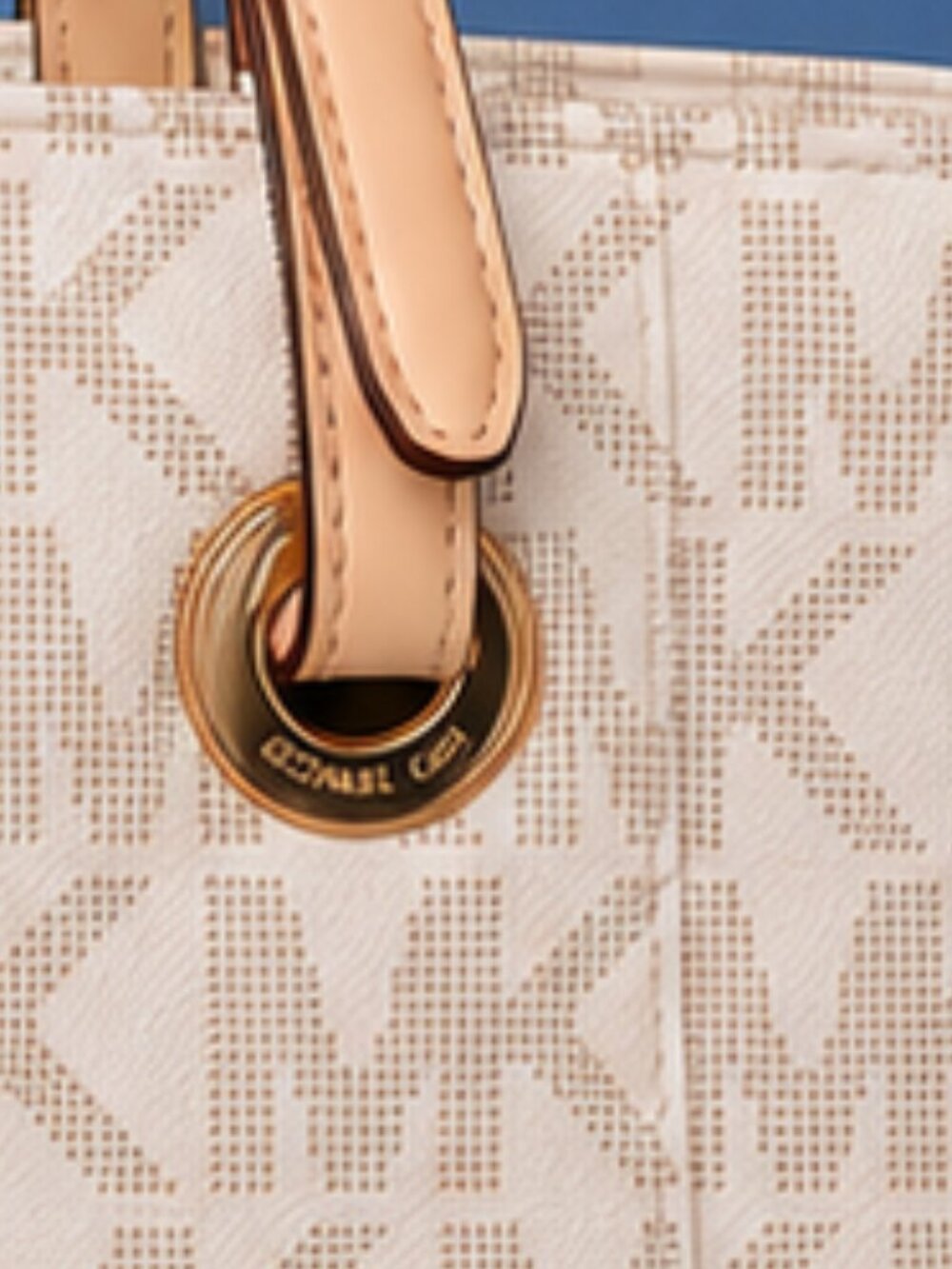 MICHAEL Michael Kors Jet Set Vanilla Logo-Print Tote Shoulder Bag - Picture 12 of 12